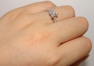 钻石戒指的款式（钻石戒指的款式和寓意介绍）
