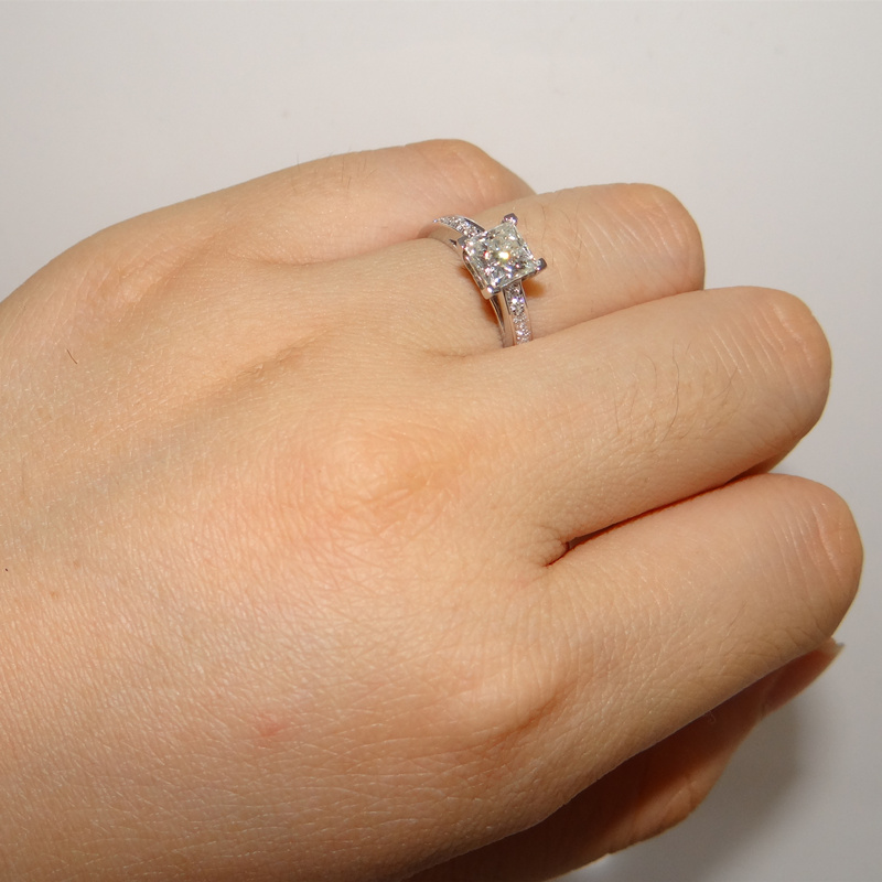 钻石戒指的款式（钻石戒指的款式和寓意介绍）,钻石戒指的款式（钻石戒指的款式和寓意介绍）,第1张